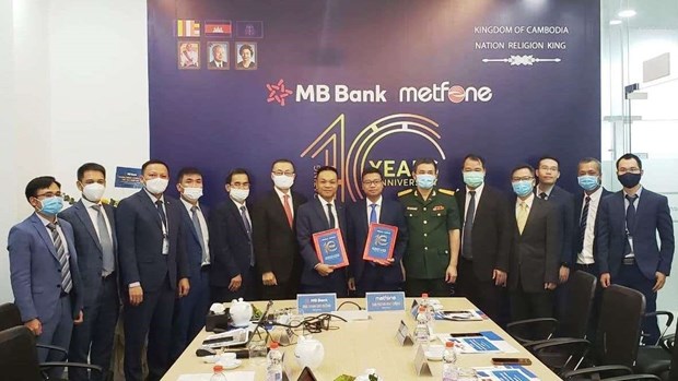 Vietnamese businesses in Cambodia strive to overcome difficulties amid COVID-19 pandemic